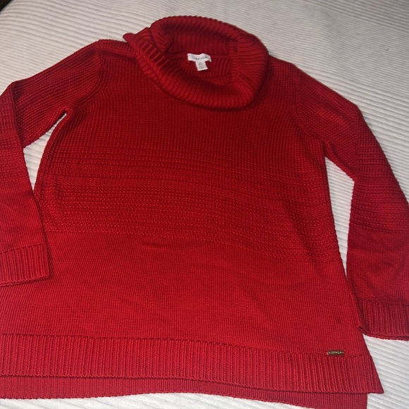 Calvin Klein sweater - Picture 4 of 7